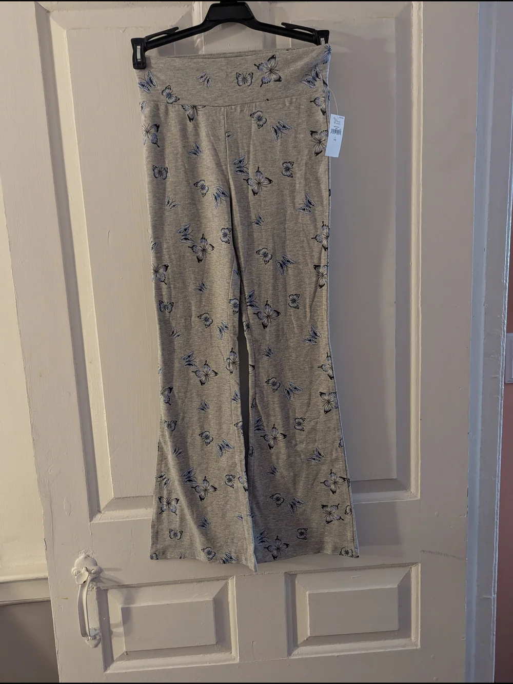 GAP Gray Leggings with Blue Butterfly Print